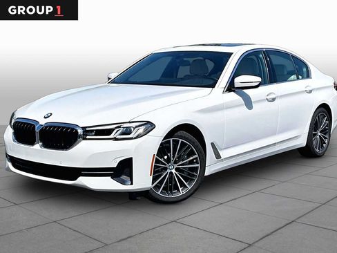 Used 2023 BMW 530i w/ Premium Package RWD image 1