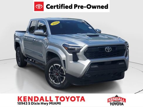 Used 2024 Toyota Tacoma TRD Sport image 1
