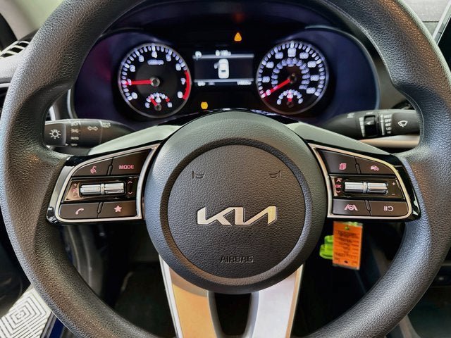 Used 2024 Kia Forte LXS FWD image 11