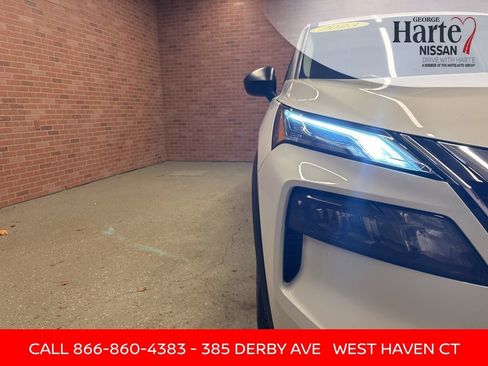 Certified 2023 Nissan Rogue S image 37