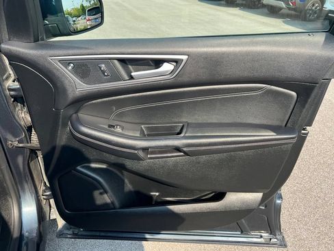 Used 2022 Ford Edge Titanium AWD/4WD image 26