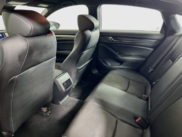 Used 2019 Honda Accord Sport image 15