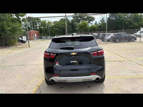 Used 2021 Chevrolet Blazer LT FWD image 28