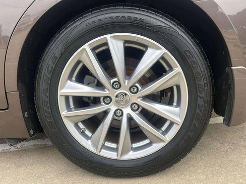 Used 2017 INFINITI Q50 3.0t Premium w/ 3.0T Premium Plus Package image 26