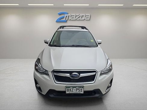 Used 2016 Subaru Crosstrek 2.0i Premium w/ Moonroof Package image 7