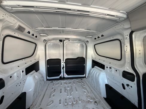 Used 2022 RAM ProMaster City Tradesman image 18