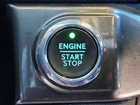 Used 2022 Ford F150 XLT w/ Equipment Group 302A High image 22