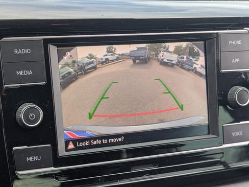 Used 2022 Volkswagen Taos S image 28