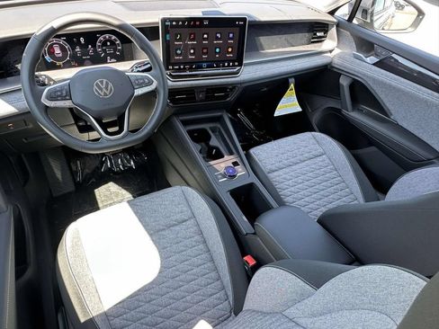 New 2026 Volkswagen Tiguan S FWD image 10