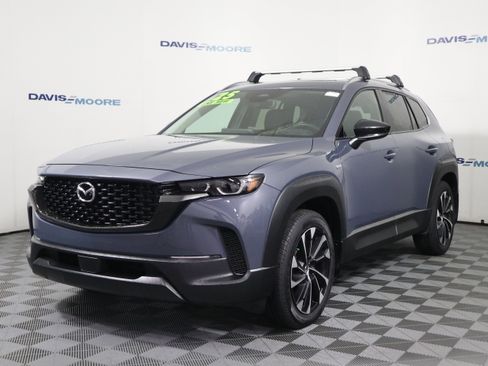 Certified 2025 MAZDA CX-50 2.5 Hybrid w/ Premium Plus Pkg image 11