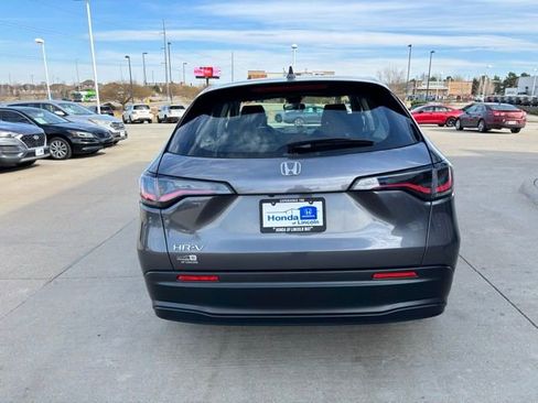 Used 2024 Honda HR-V LX image 6
