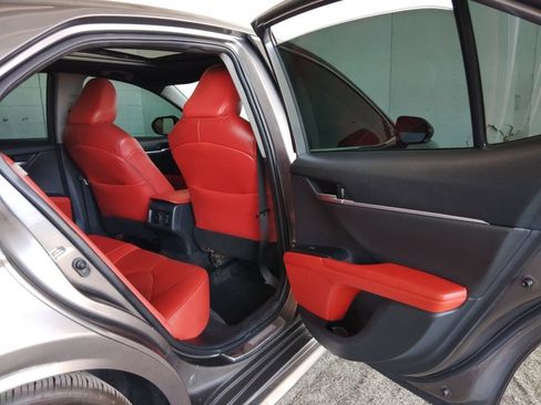 Used 2019 Toyota Camry XSE w/ Carpet Mat Package FWD image 14