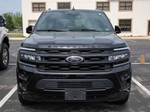 Used 2024 Ford Expedition Max Limited image 2