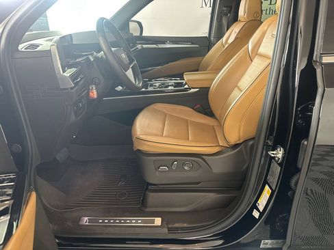 Used 2025 Cadillac Escalade Premium Luxury w/ Touring Package AWD/4WD image 3