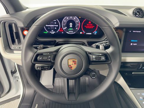 Certified 2026 Porsche Cayenne Coupe AWD/4WD image 18