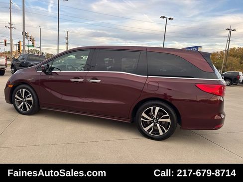 Used 2018 Honda Odyssey Elite image 11