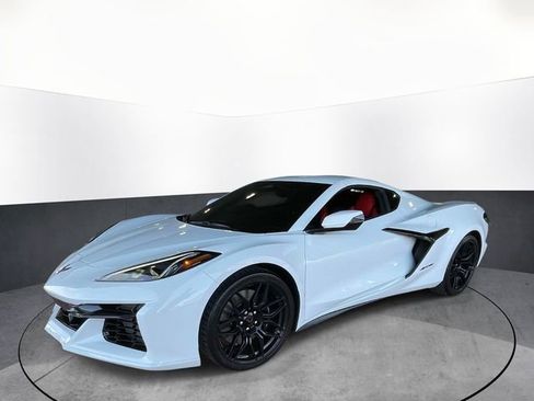 Used 2024 Chevrolet Corvette Z06 w/ Stealth Interior Trim Package RWD image 3