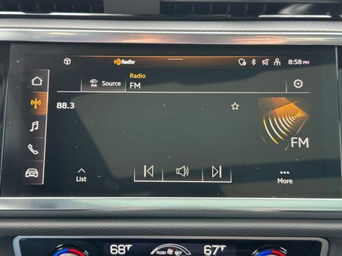 New 2025 Audi Q3 2.0T Premium image 25