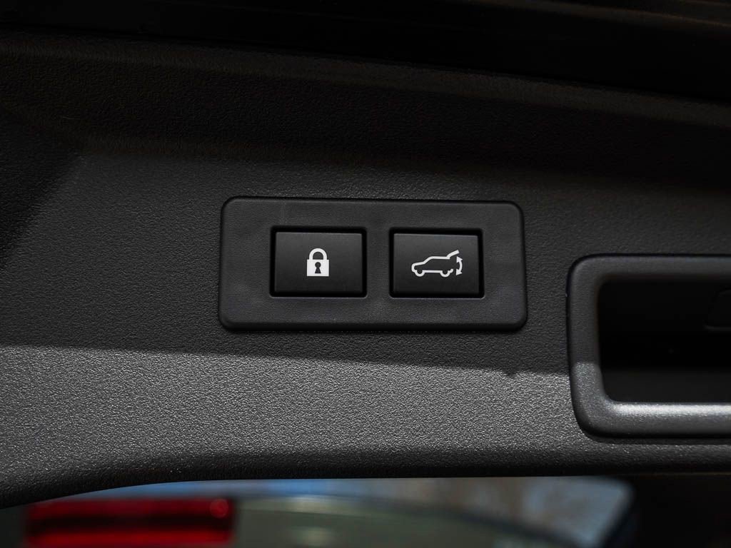New 2026 Subaru Outback Limited AWD/4WD image 9