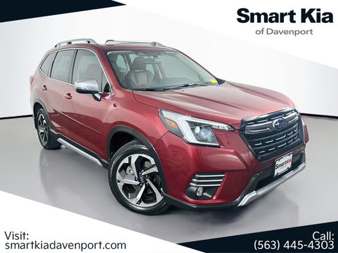 Used 2023 Subaru Forester Touring AWD/4WD image 1