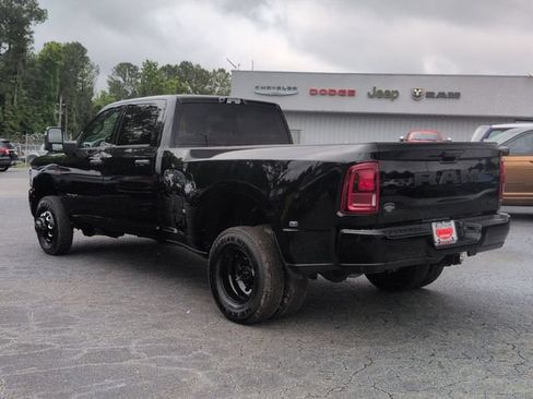 New 2026 RAM 3500 Big Horn AWD/4WD image 5