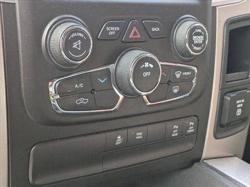 Used 2018 RAM 1500 Big Horn image 8