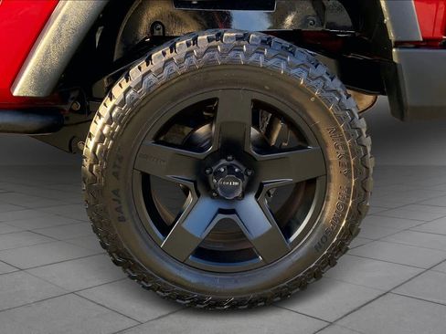 Used 2013 Jeep Wrangler Sport image 9