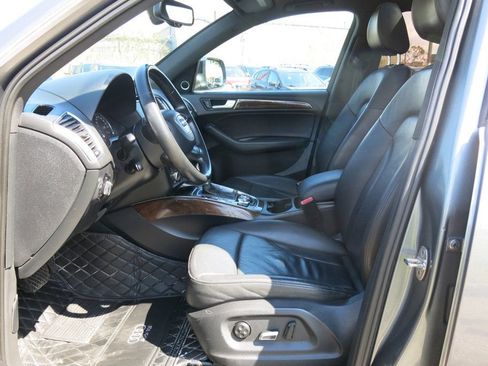 Used 2016 Audi Q5 2.0T Premium Plus AWD/4WD image 16