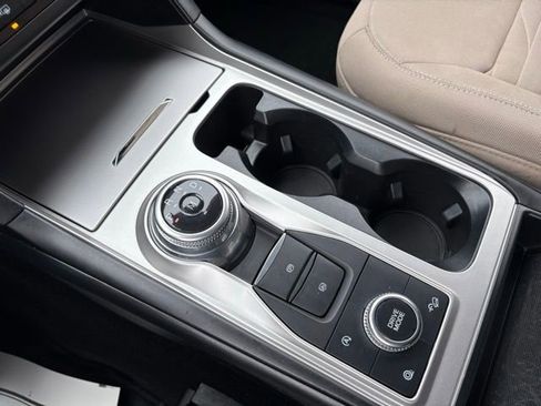 Used 2020 Ford Explorer XLT w/ Class III Trailer Tow Package image 29