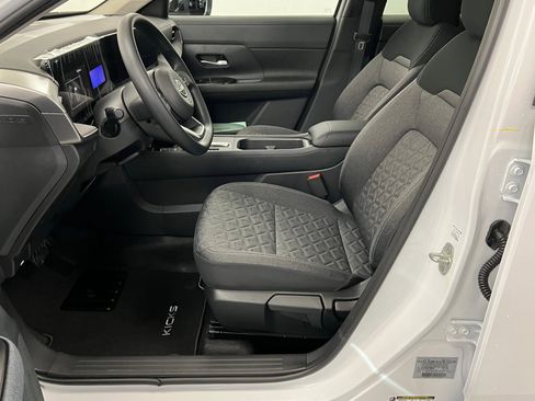 New 2026 Nissan Kicks SV w/ SV Premium Package image 17
