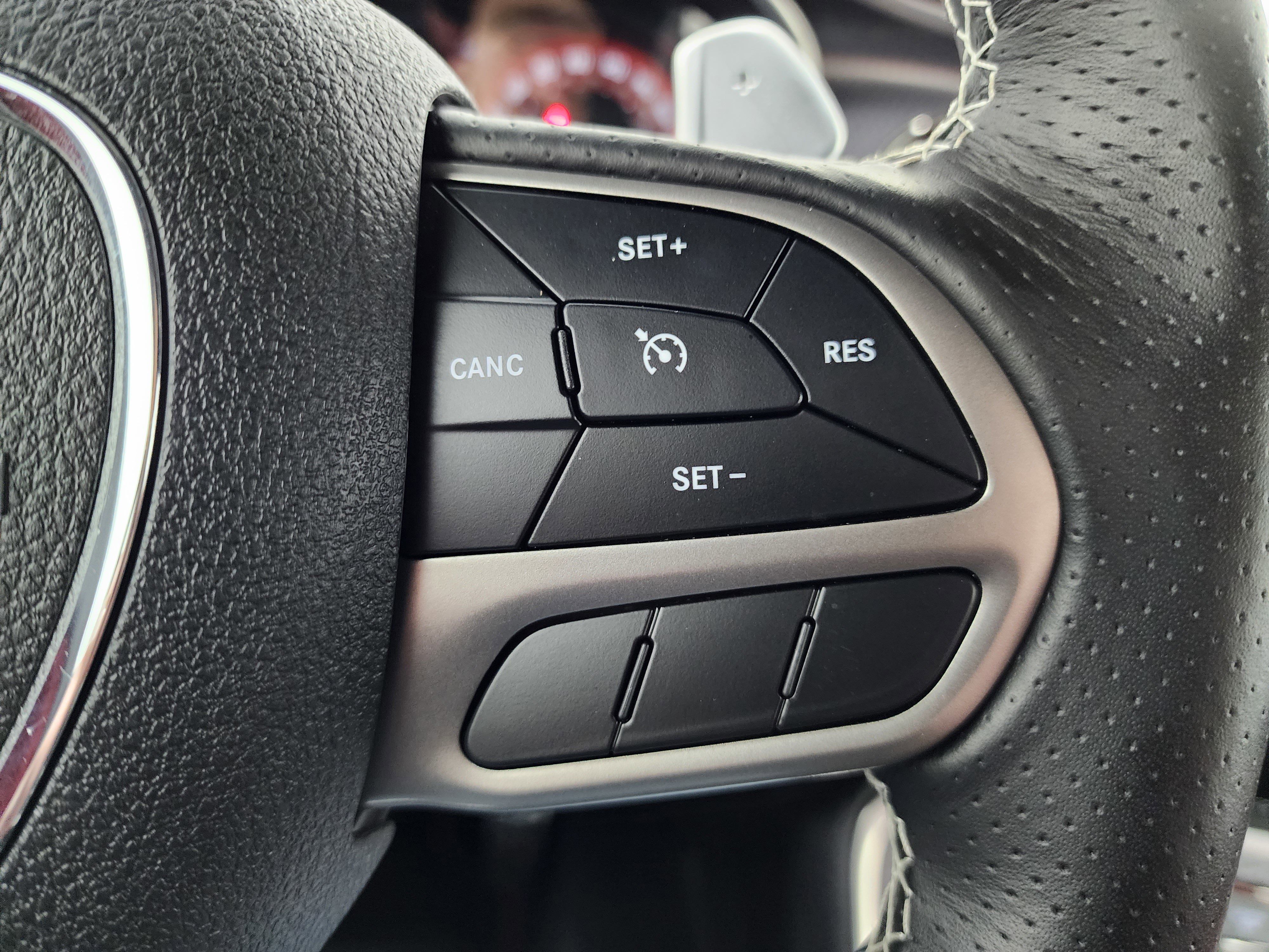 Used 2019 Dodge Challenger SRT Hellcat Redeye RWD image 17