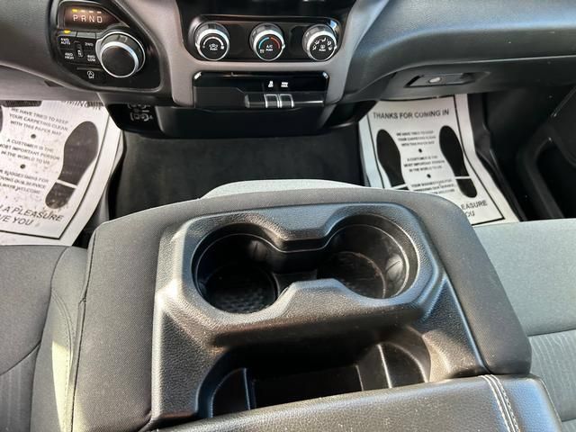 Used 2022 RAM 1500 Big Horn AWD/4WD image 20