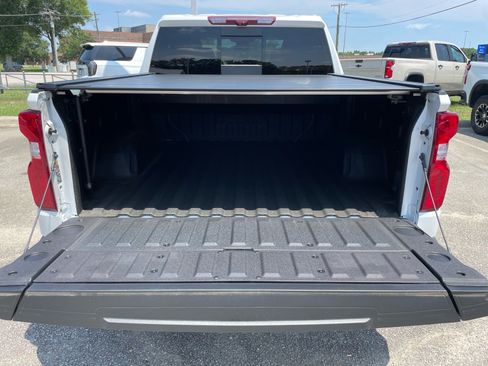 Used 2024 Chevrolet Silverado 1500 High Country w/ High Country Premium Package AWD/4WD image 20