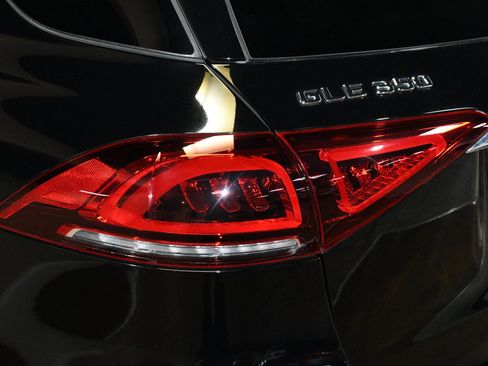Used 2020 Mercedes-Benz GLE 350 4MATIC image 60