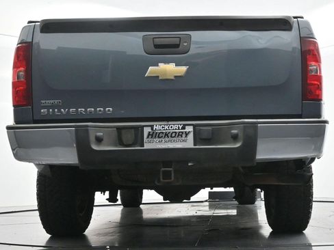 Used 2011 Chevrolet Silverado 1500 LT w/ All-Star Edition AWD/4WD image 43