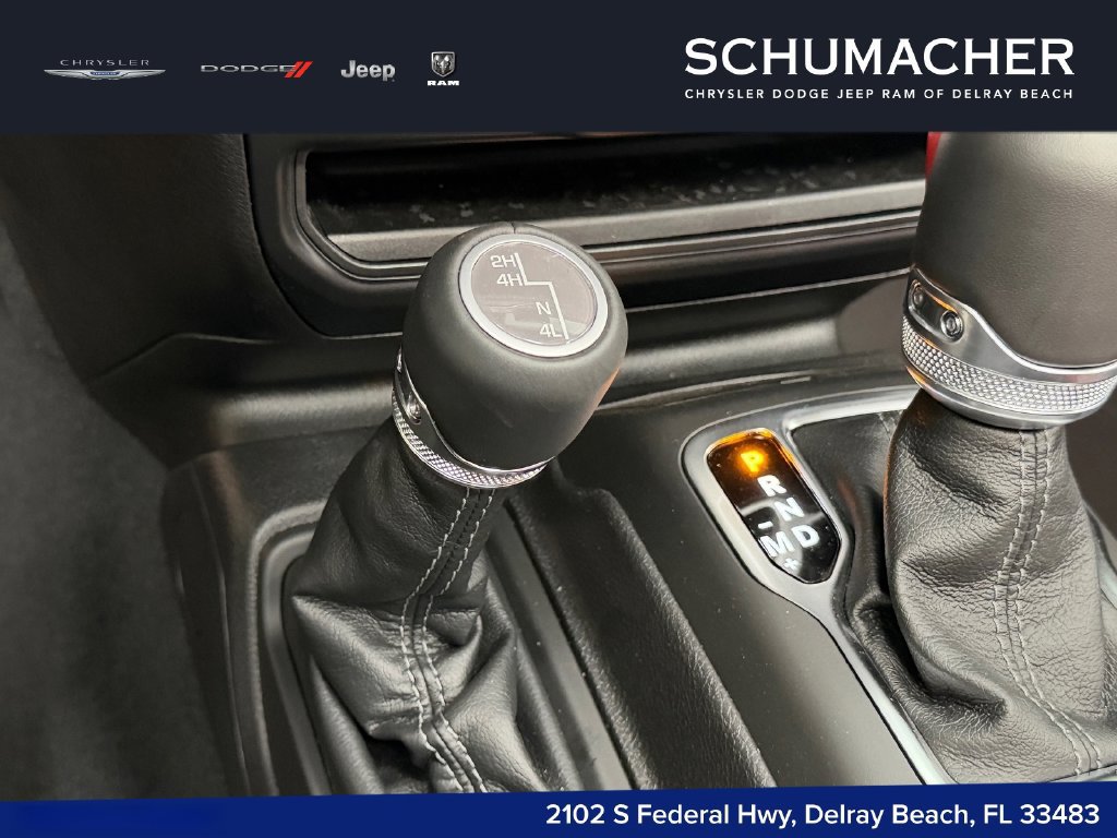 New 2026 Jeep Wrangler Unlimited Sahara AWD/4WD image 18