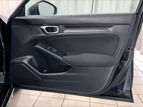 Used 2023 Honda Civic LX image 12