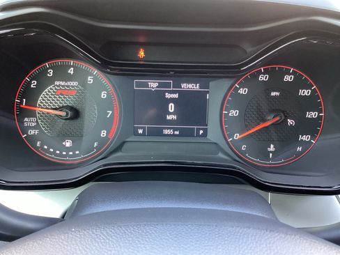 Used 2026 Chevrolet Trax RS FWD image 20