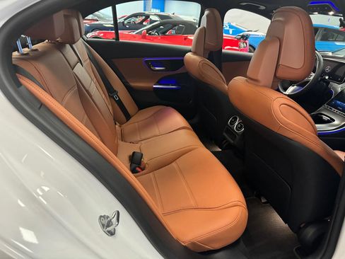 Used 2023 Mercedes-Benz C 300 4MATIC Sedan image 18