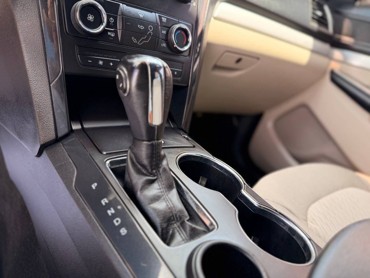 Used 2019 Ford Explorer FWD image 28