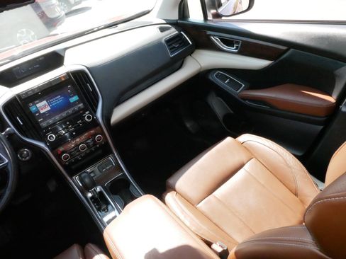 Used 2019 Subaru Ascent Touring w/ Popular Package #2 AWD/4WD image 11