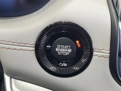 New 2026 Jeep Compass Limited w/ Sun, Sound & Navigation Group image 25