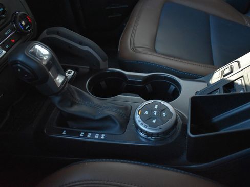 Used 2024 Ford Bronco Outer Banks w/ Sasquatch Package image 27