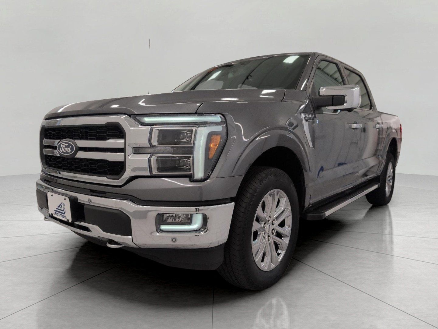 Used 2024 Ford F150 Lariat w/ Tow/Haul Package AWD/4WD image 11