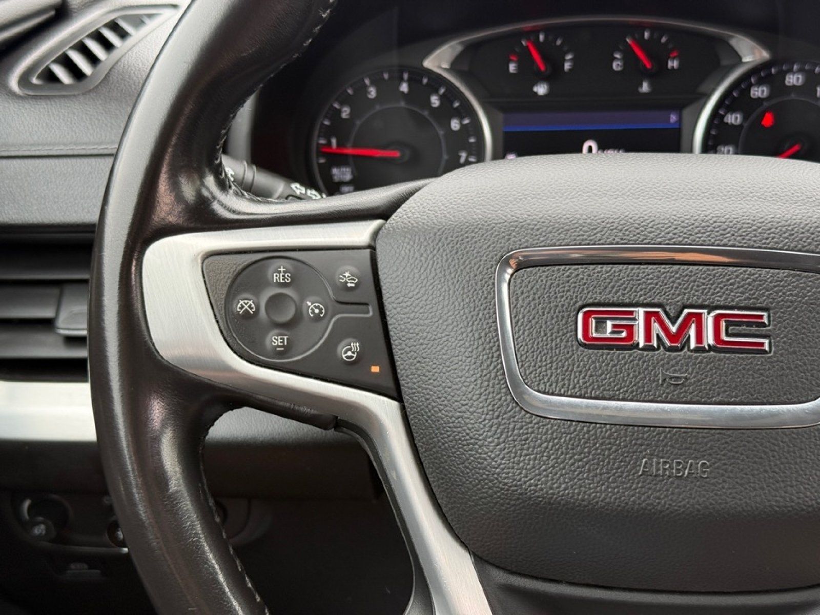 Used 2022 GMC Terrain SLT FWD image 19