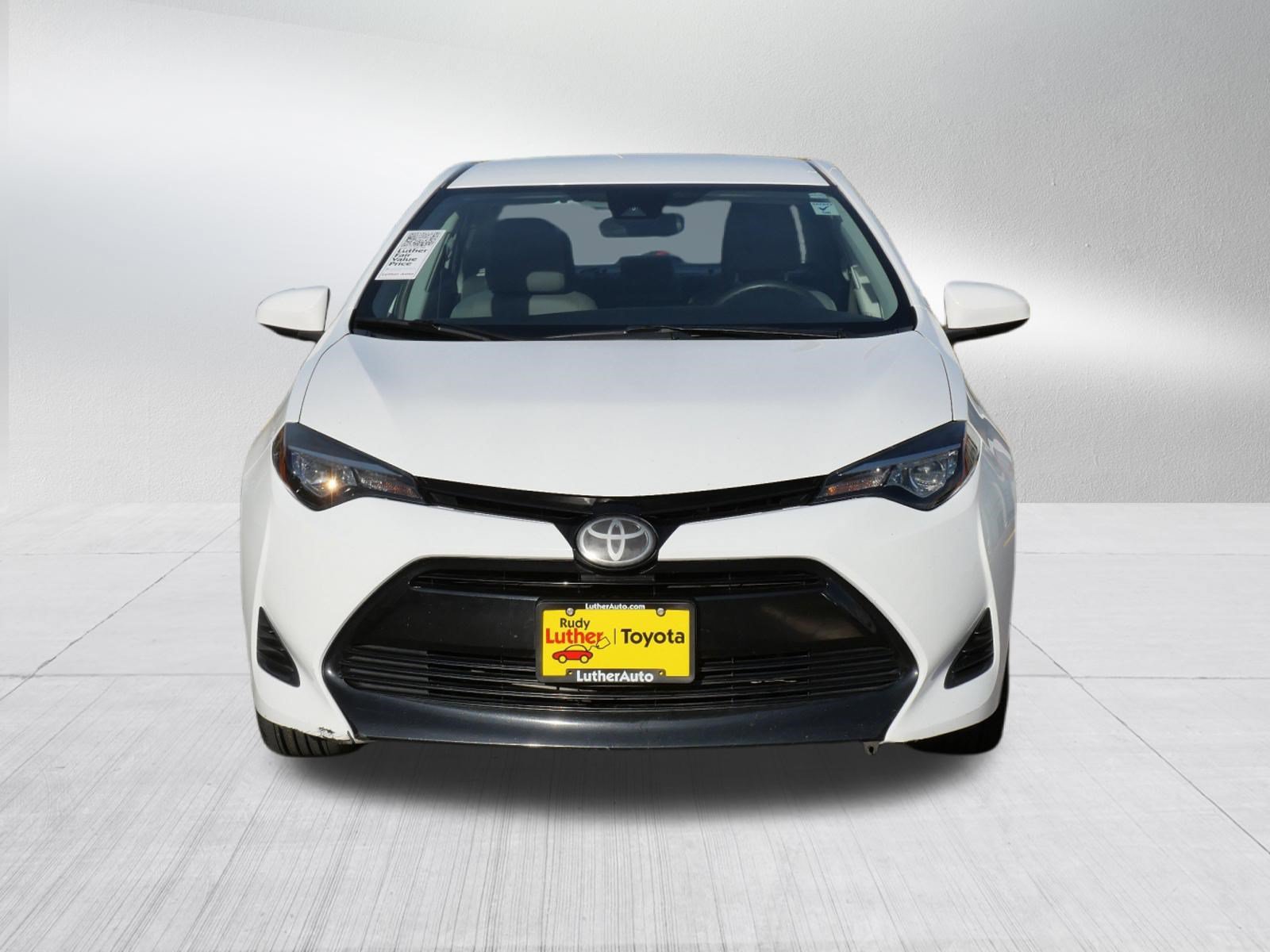 Certified 2019 Toyota Corolla LE FWD image 2