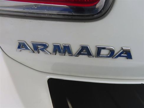 Used 2020 Nissan Armada Platinum w/ Platinum Reserve Package image 13