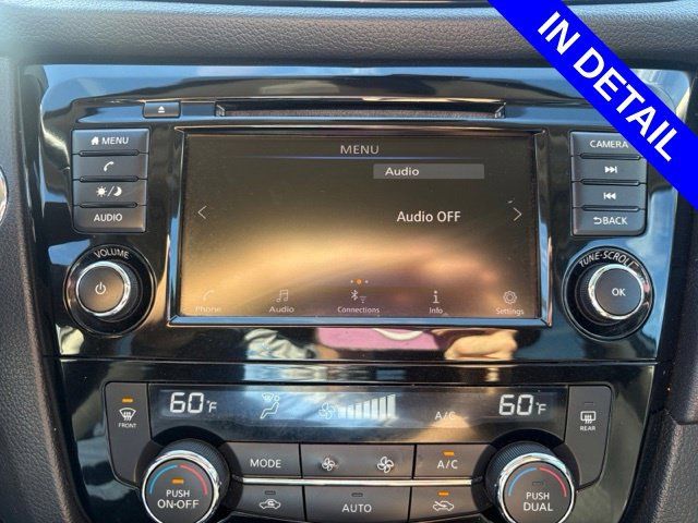 Used 2020 Nissan Rogue SV FWD image 31