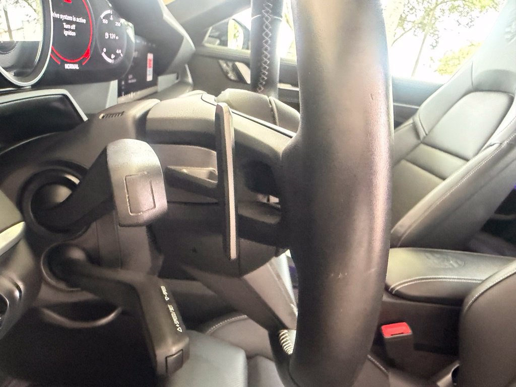 Used 2021 Porsche 911 Targa 4S w/ Premium Package AWD/4WD image 45