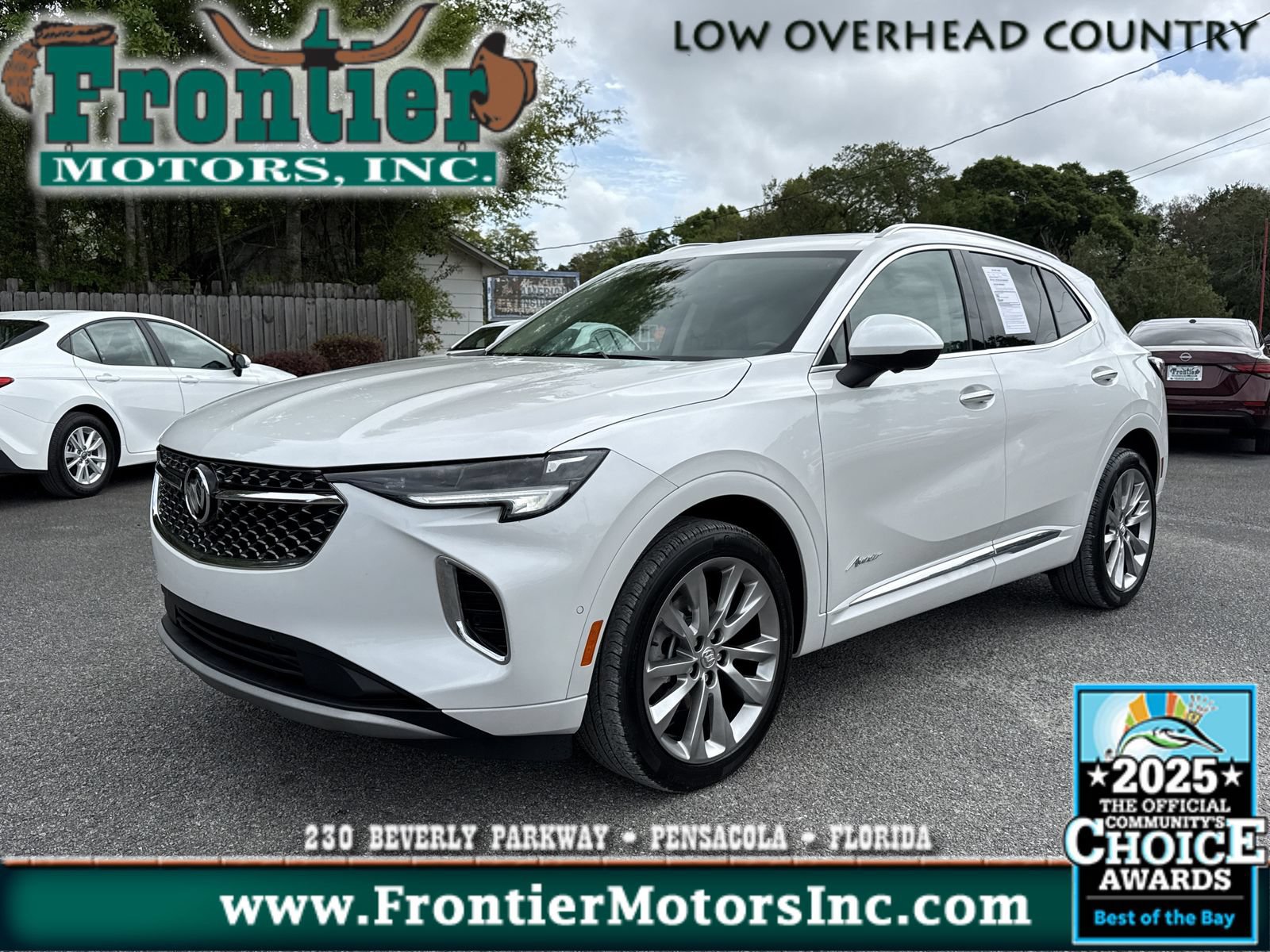 Used 2023 Buick Envision Avenir AWD/4WD image 1